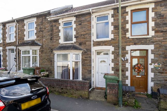 2 bed property, in Wern Crescent, £145,000