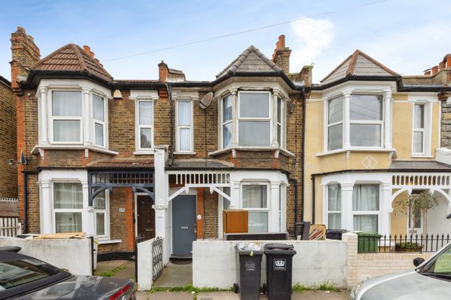 3 bed property, in Nelgarde Road, £450,000