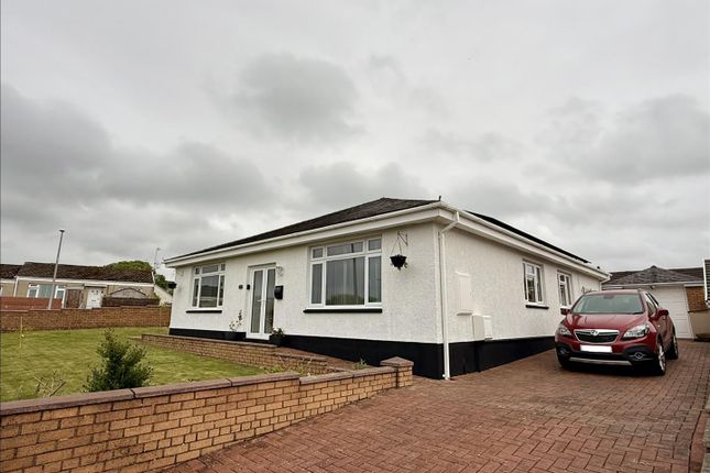 4 bed property, in Morfa Maen, £349,995