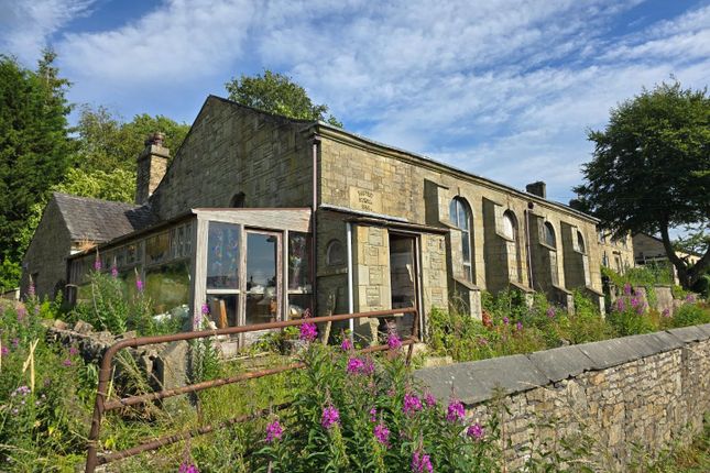 3 bed property, in The Old Baptist School, £230,000