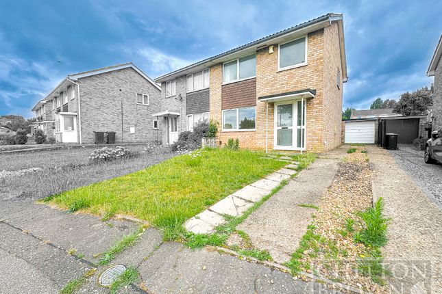 3 bed property, in Stone Hill Court, £250,000