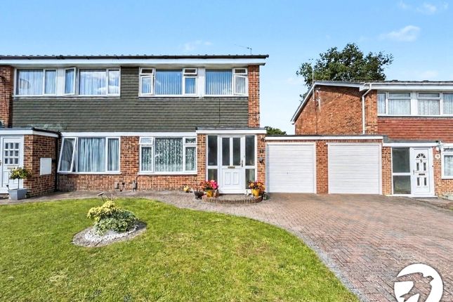 3 bed property, in Repton Way, £350,000