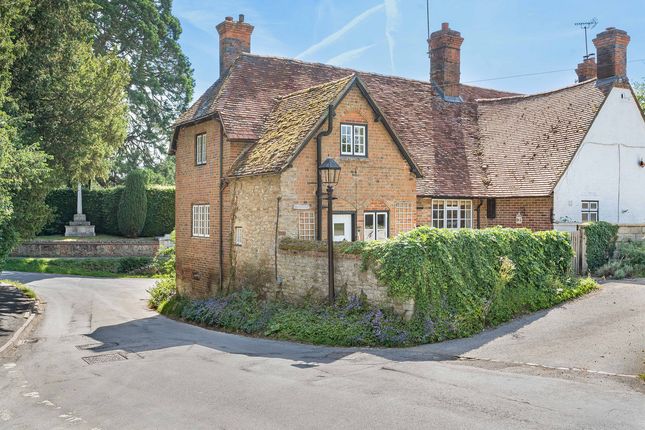 3 bed property, in Well Street, £500,000