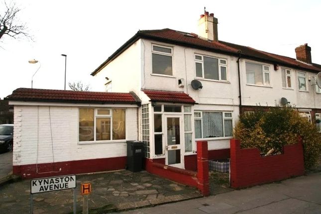 4 bed property, in Kynaston Avenue, £425,000