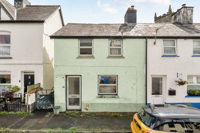 2 bed property, in Brickfield Street, £140,000