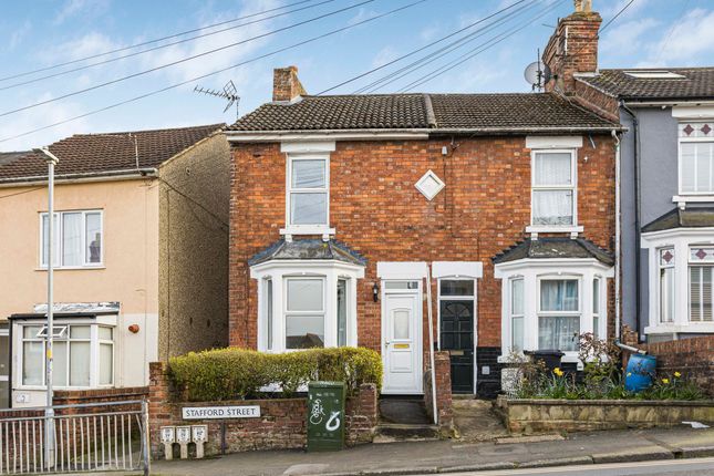 2 bed property, in Stafford Street, £190,000