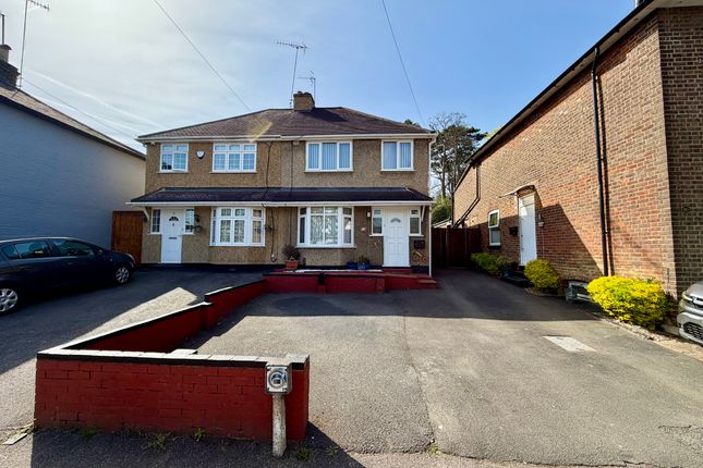 3 bed property, in Cotterells, £450,000