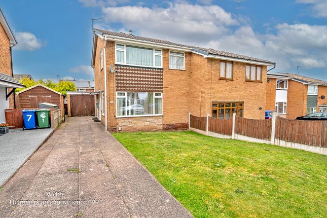 3 bed property, in Bracken Way, £160,000