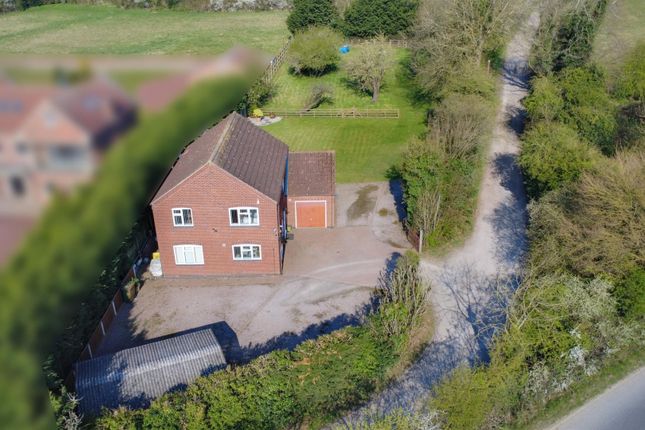 3 bed property, in Bilborough Road, £725,000