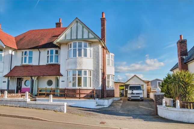 3 bed property, in Penparc, £325,000