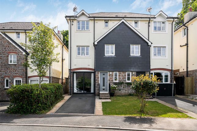 3 bed property, in Kel Avon Close, £325,000