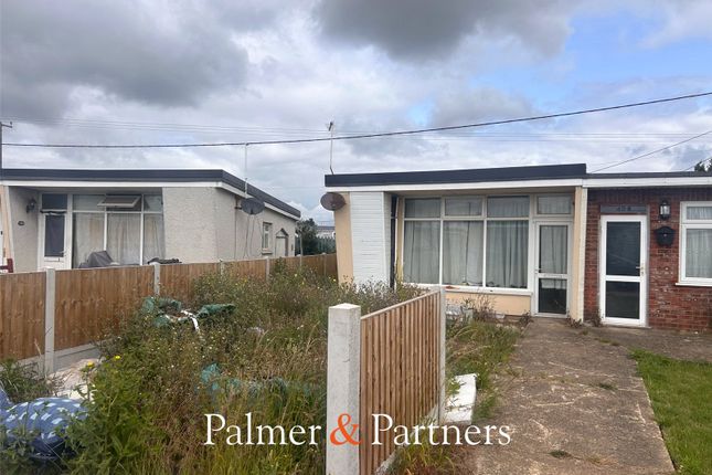 2 bed property, in Lilac Avenue, £26,000