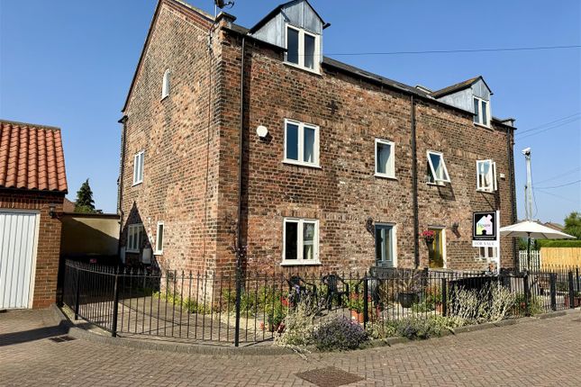 4 bed property, in Old Chapel, £249,950