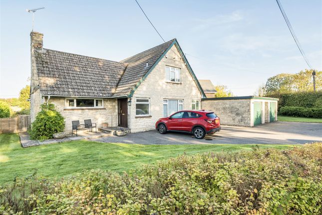 5 bed property, in Westleaze Close, £600,000