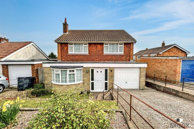 5 bed property, in Filching Road, £425,000