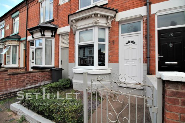 3 bed property, in Danvers Road, £210,000