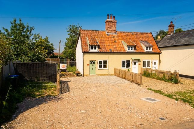 2 bed property, in Leam Cottages, £265,000