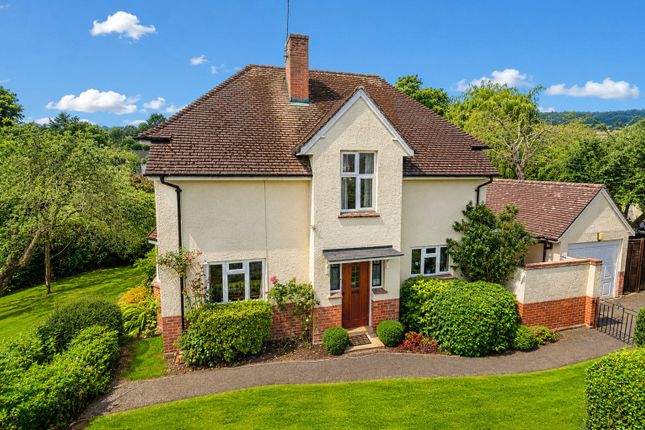 3 bed property, in Woolbrook Road, £525,000