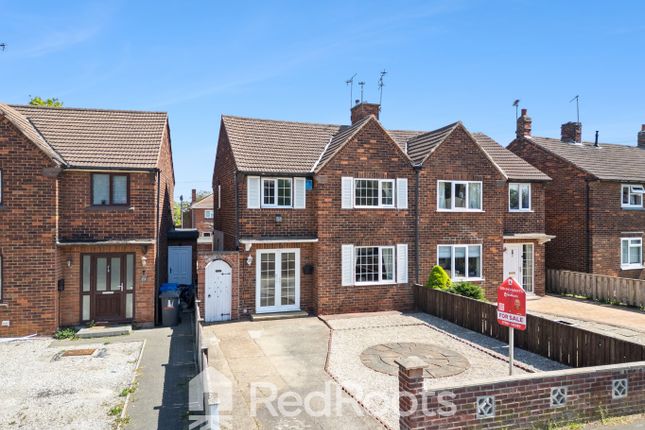 3 bed property, in Stonehill Rise, £160,000