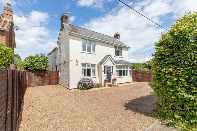 4 bed property, in Beech Tree Road, £900,000