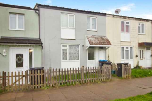 4 bed property, in Milwards, £325,000