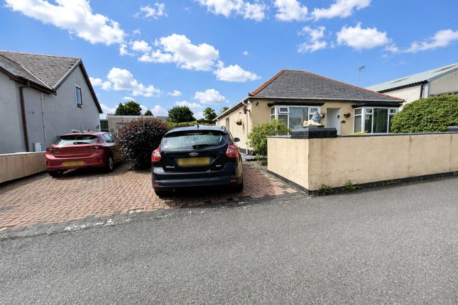 2 bed property, in Kiln Road, £250,000