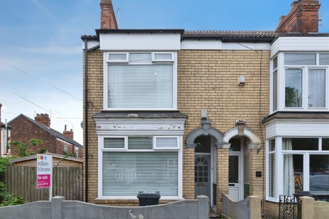 3 bed property, in Spring Bank West, £120,000