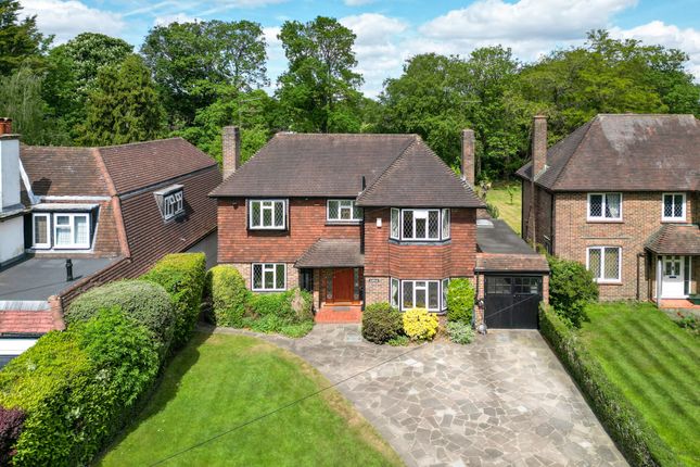 5 bed property, in The Green, £1,600,000