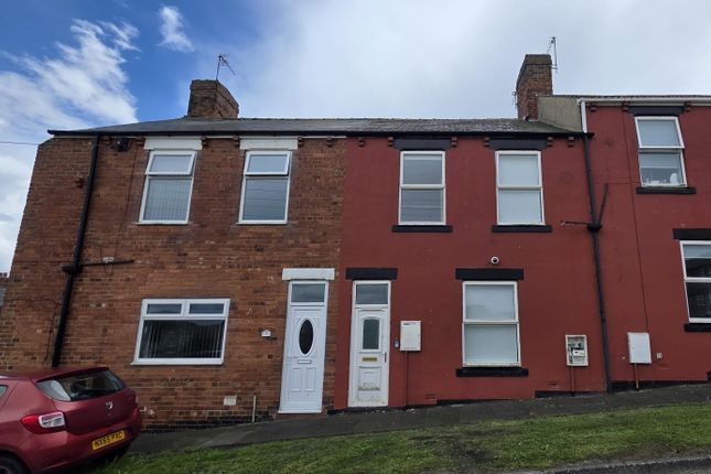 4 bed property, in 4 Court Street, £15,000