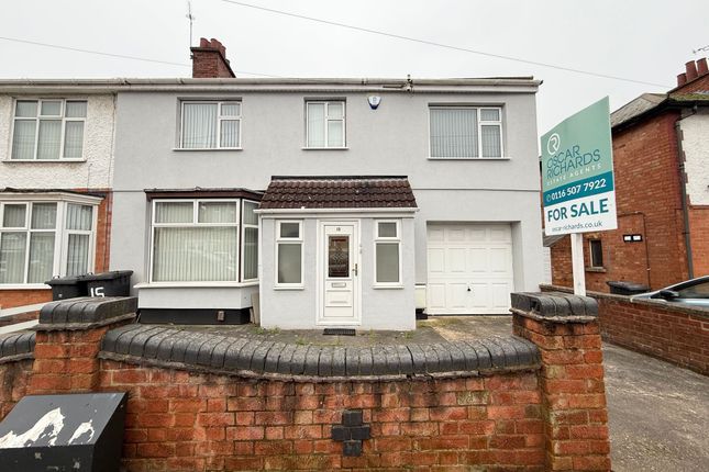 4 bed property, in Sherwood Street, £370,000
