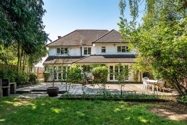 6 bed property, in The Linkway, £1,150,000