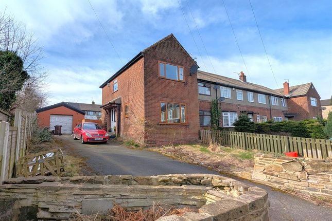 3 bed property, in Peterborough Road, £220,000