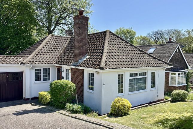 3 bed property, in Willowbed Walk, £335,000