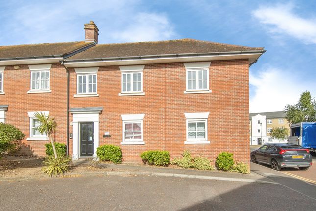 2 bed property, in George Williams Way, £180,000