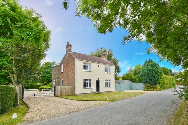 3 bed property, in Wash Road, £655,000