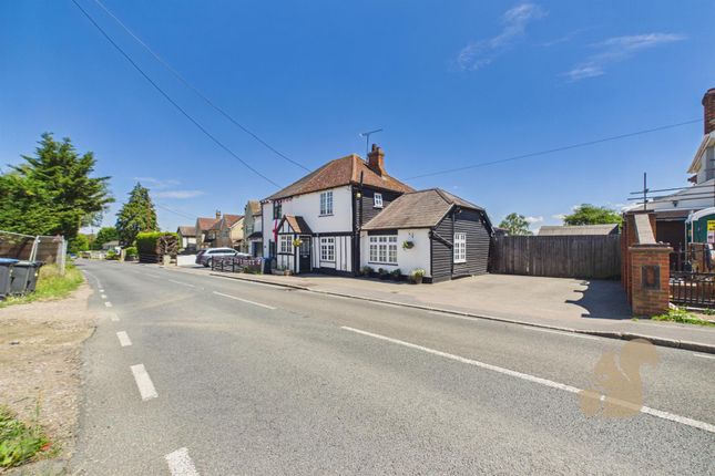 3 bed property, in London Road, £700,000