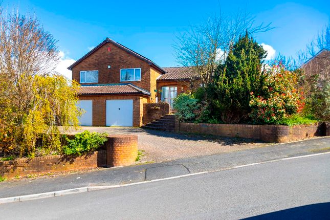4 bed property, in Heol-Y-Glyn, £415,000