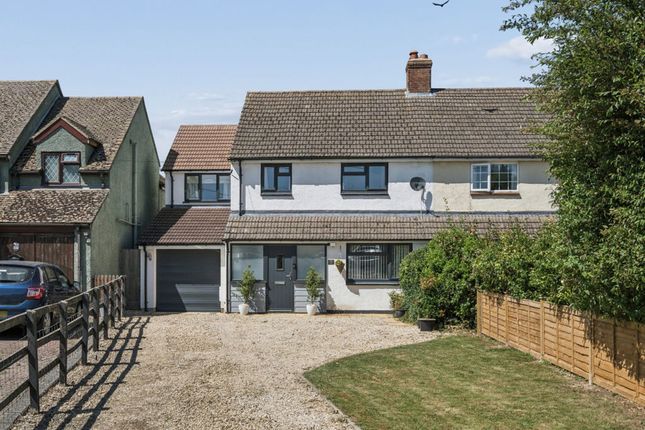 4 bed property, in Kidlington Road, £580,000