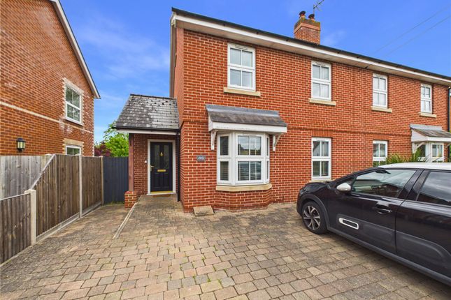 3 bed property, in Cansey Lane, £375,000