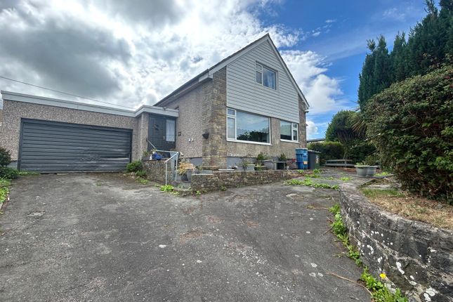 4 bed property, in Rhostrehwfa, £195,000