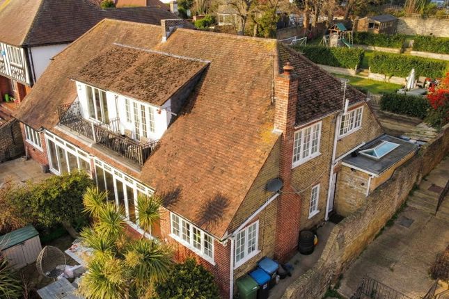 4 bed property, in Dane Road, £525,000