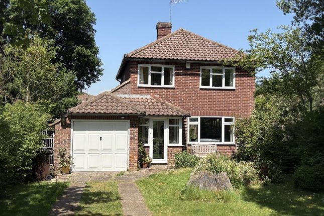 3 bed property, in Knowsley Way, £700,000