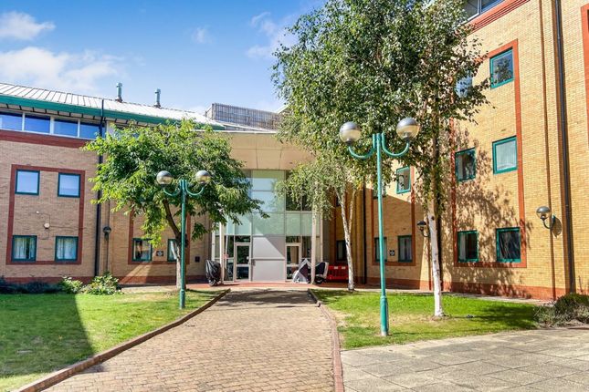 1 bed property, in Golden Smithies Lane, £30,000