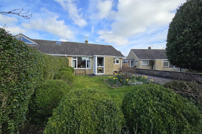 2 bed property, in Kentisworth Road, £290,000