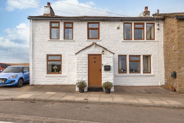 4 bed property, in Burnley Road, £300,000
