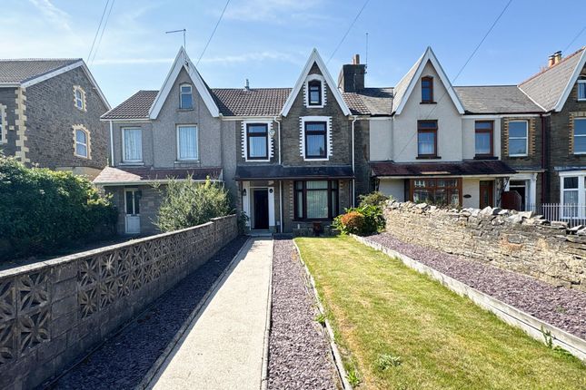 4 bed property, in Gnoll Park Road, £199,950