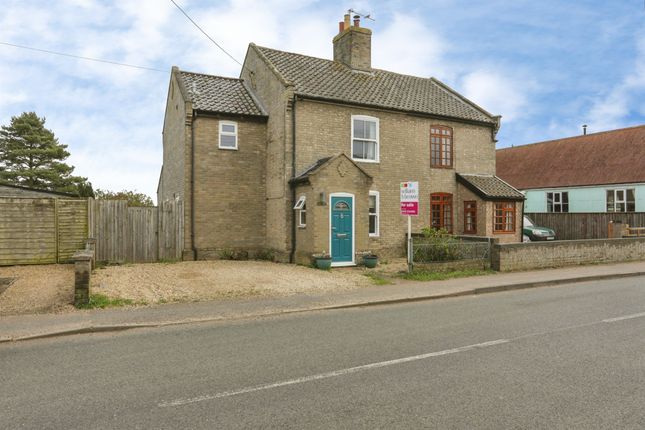 3 bed property, in Ashfield Road, £265,000