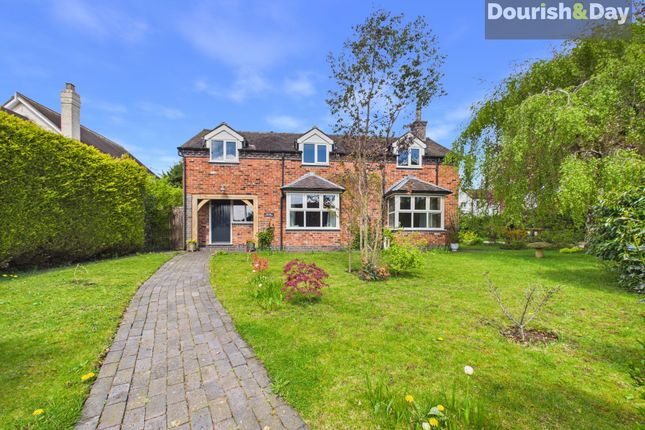 3 bed property, in School Lane, £550,000