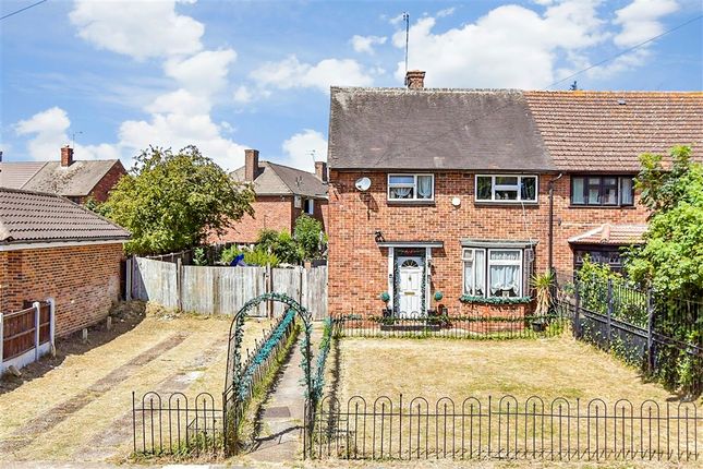 3 bed property, in Dorking Road, £550,000