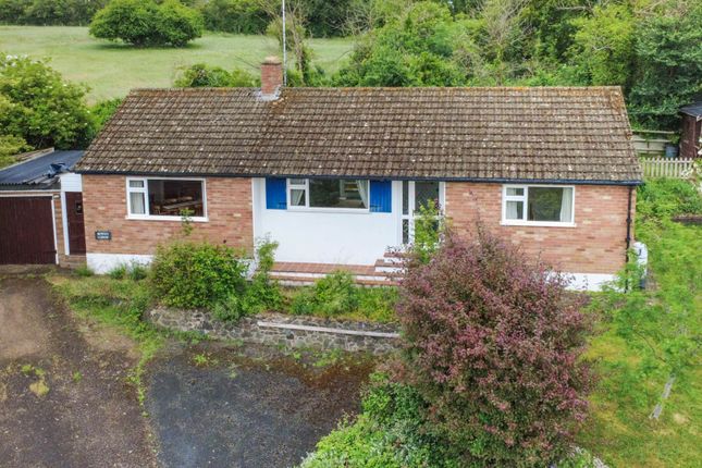 2 bed property, in Bank Lane, £430,000